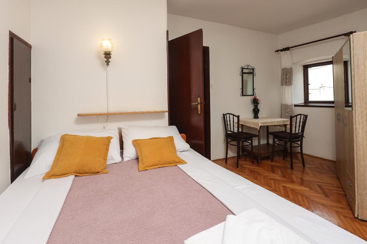 Casa Di Nives Apartment Krk Town Exterior photo