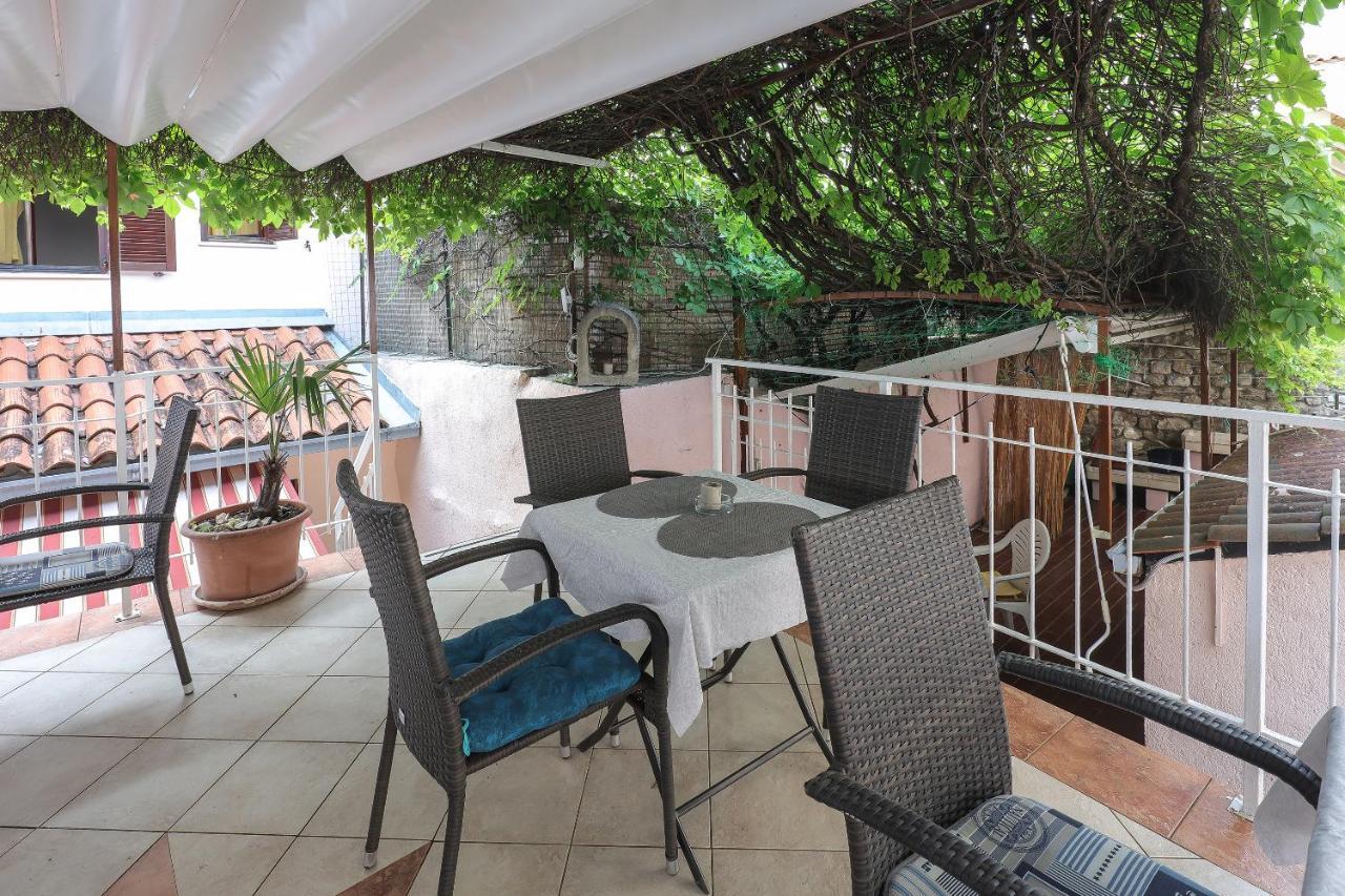 Casa Di Nives Apartment Krk Town Exterior photo